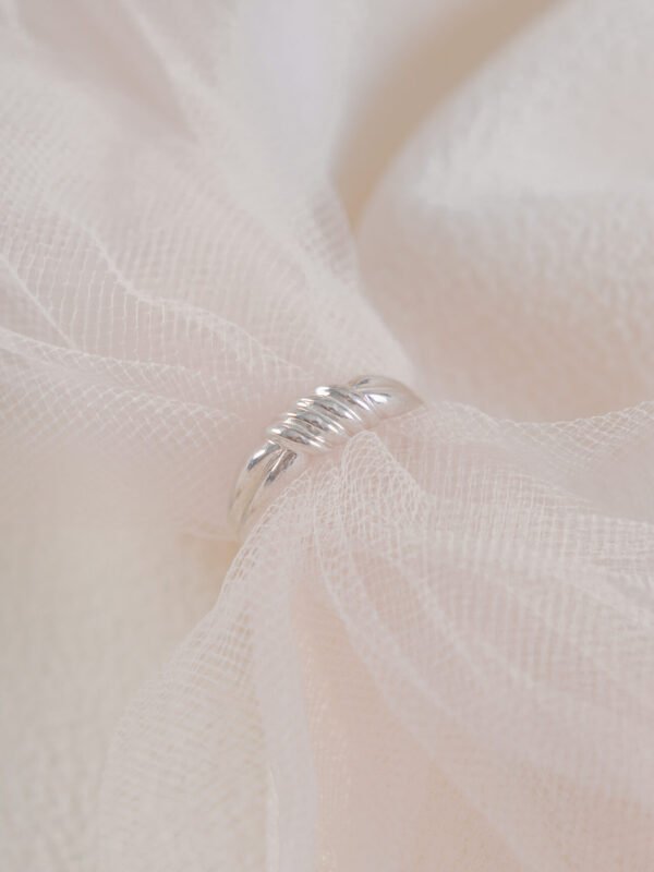 Anillo Irena