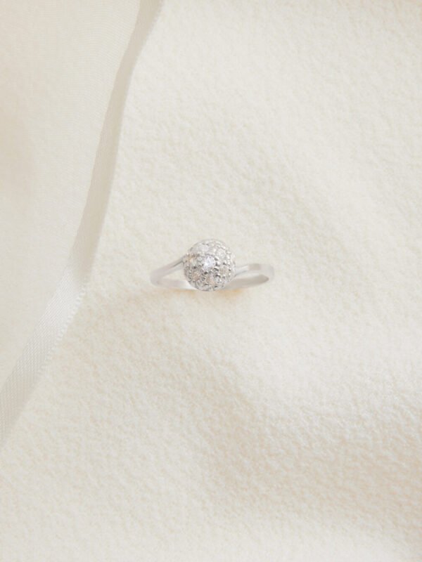 Anillo Elena