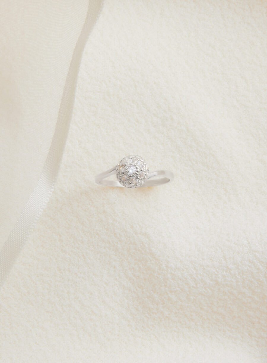 Anillo Elena