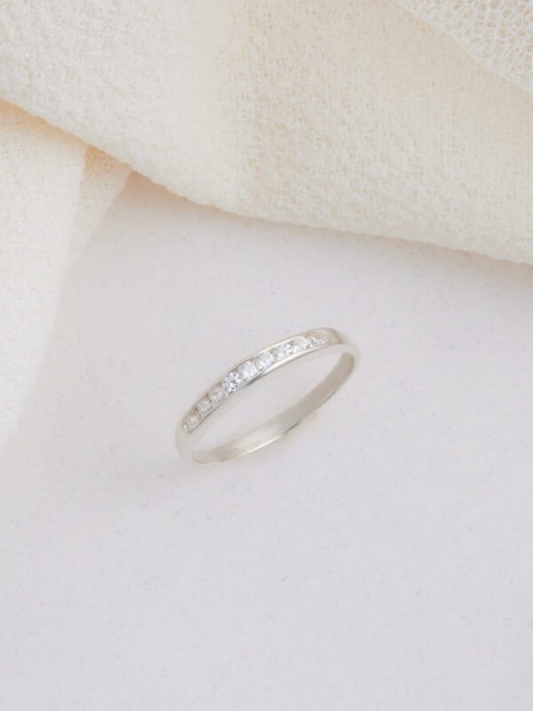 Anillo Lisa