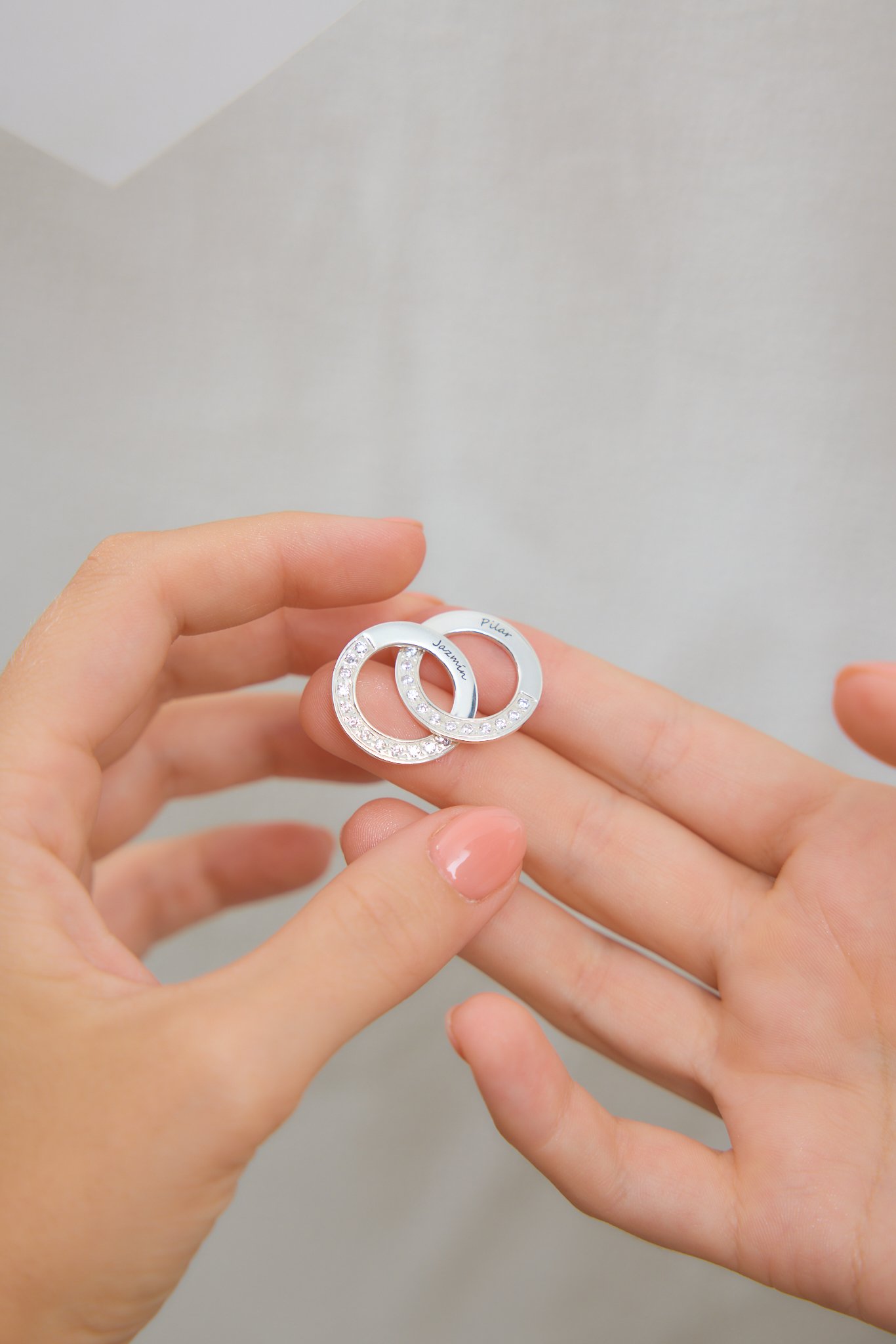 Dije Camelia - Imagen 2